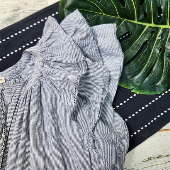 Ulla Johnson Mirco Stripe Layered Flutter Sleeve Blouse Tassels V Neck Size 4 - Picture 5 of 7